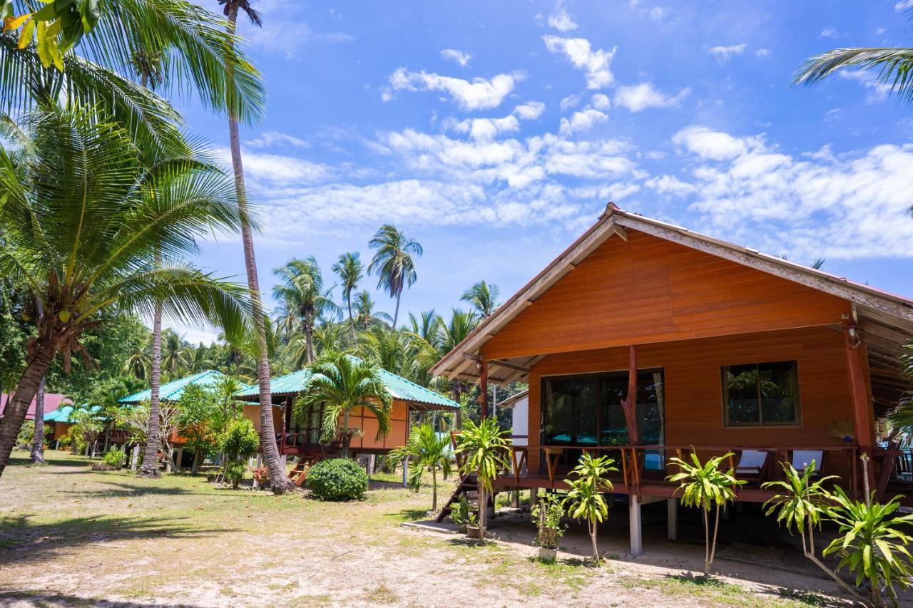 HOTEL LIBONG BEACH RESORT KO LIBONG 3* (Thailand) - from £ 35